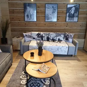 https://domeczek-goralski-zakopane.zakopanehotels.org
